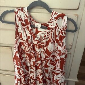 Sleeveless Rust & White Floral
